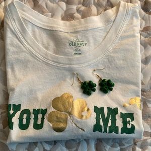 Saint Patricks Day Tee & Earrings Bundle - Size Large